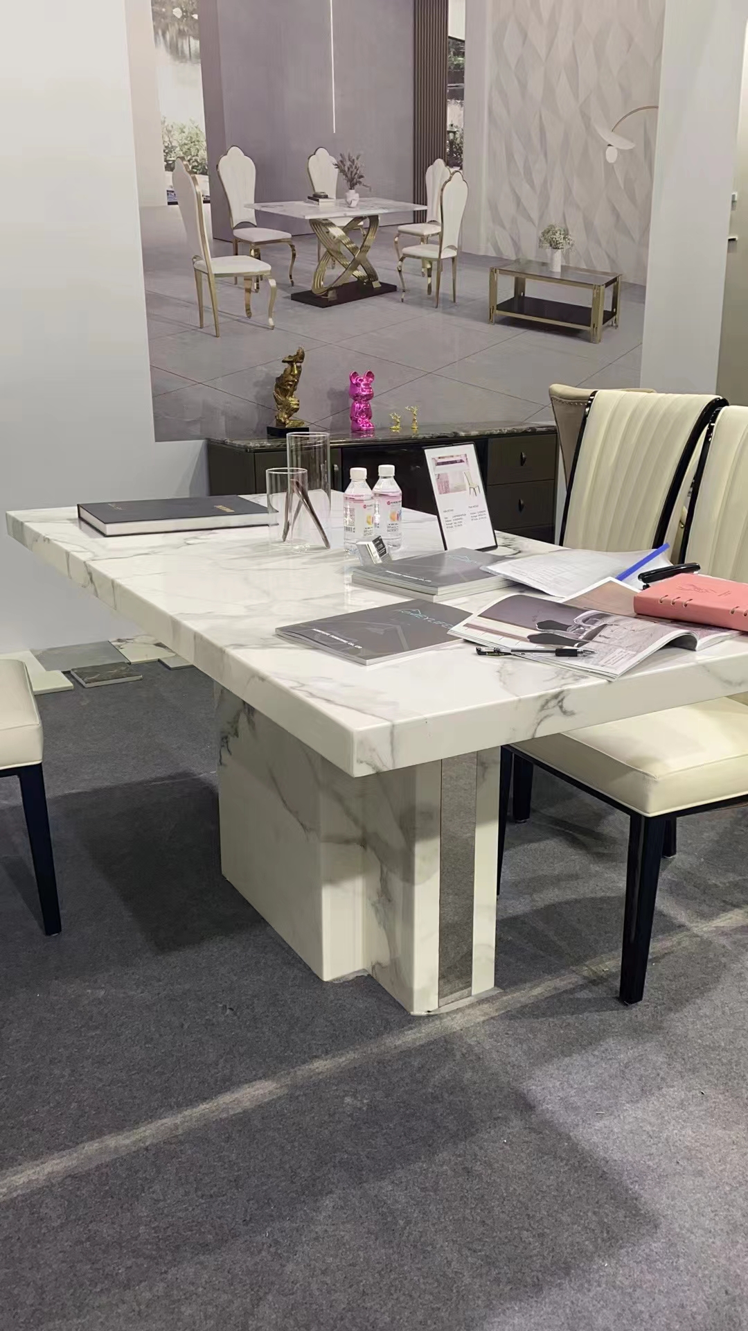 Custom Round Natural Marble Table Top Stone Base Dinner Room Furniture Coffee Table Luxury Green Marble Dining Table
